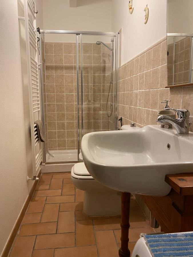 Ancora Bilocale Villa Marina di Massa Bagian luar foto