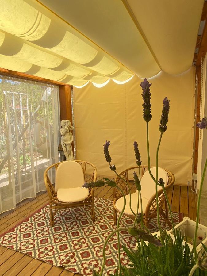 Ancora Bilocale Villa Marina di Massa Bagian luar foto