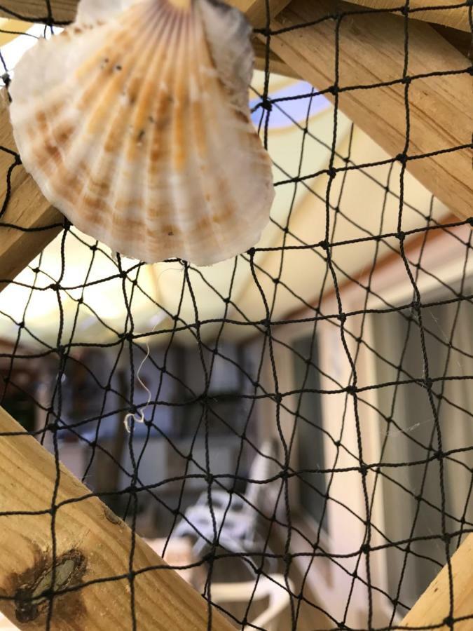 Ancora Bilocale Villa Marina di Massa Bagian luar foto